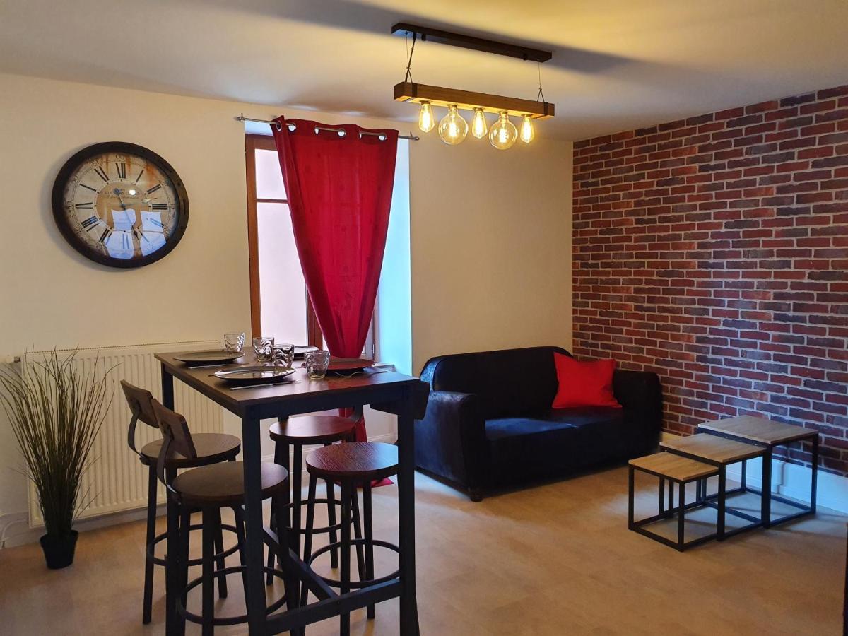 Appartement Industriel Avec Petite Terrasse Belfort Buitenkant foto